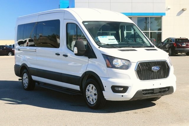 2024 Ford Transit photo 2