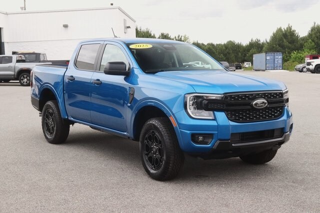 2025 Ford Ranger XLT photo 3
