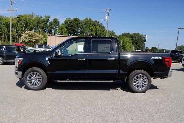 2025 Ford F-150 Lariat photo 4