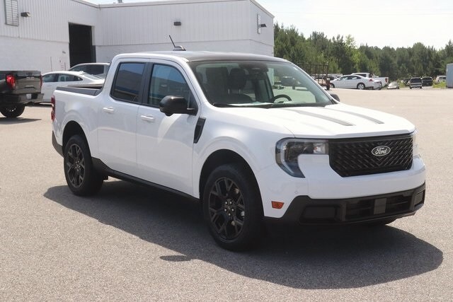 2025 Ford Maverick Lariat photo 3