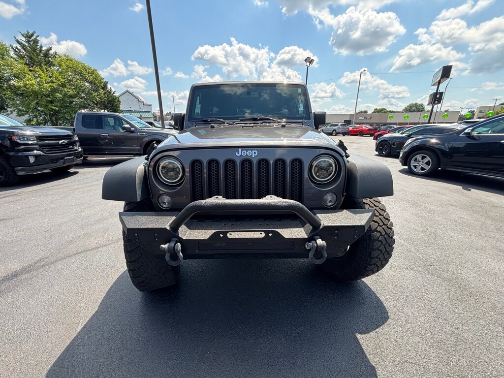 2017 Jeep Wrangler Unlimited Sport photo 2