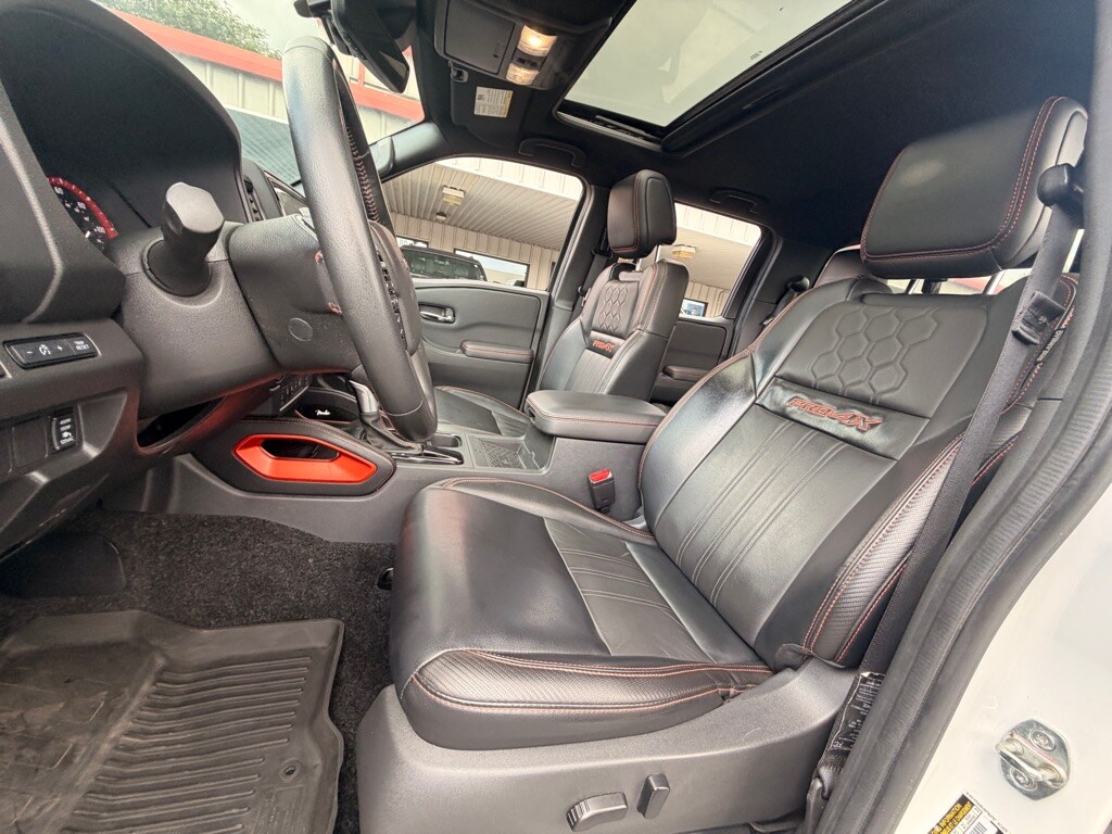 2023 Nissan Frontier PRO-4X - Photo 8