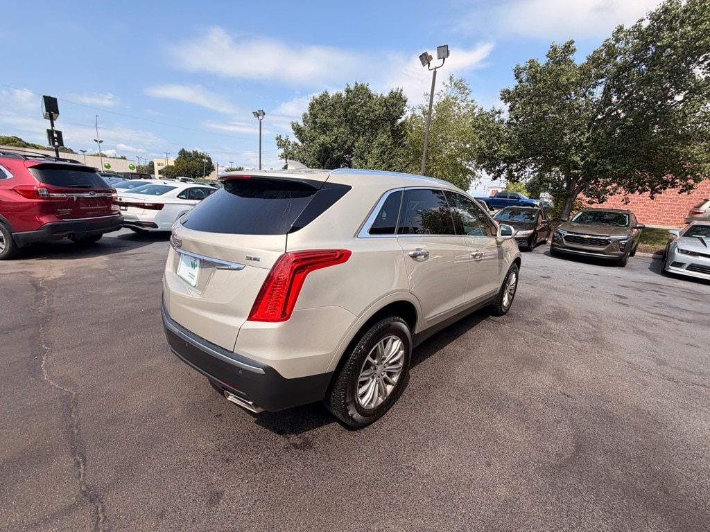 Used 2017 Cadillac XT5 Luxury SUV