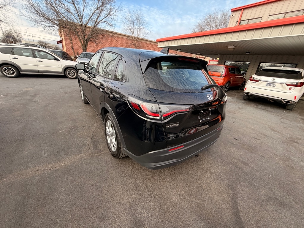 Used 2025 Honda HR-V LX SUV