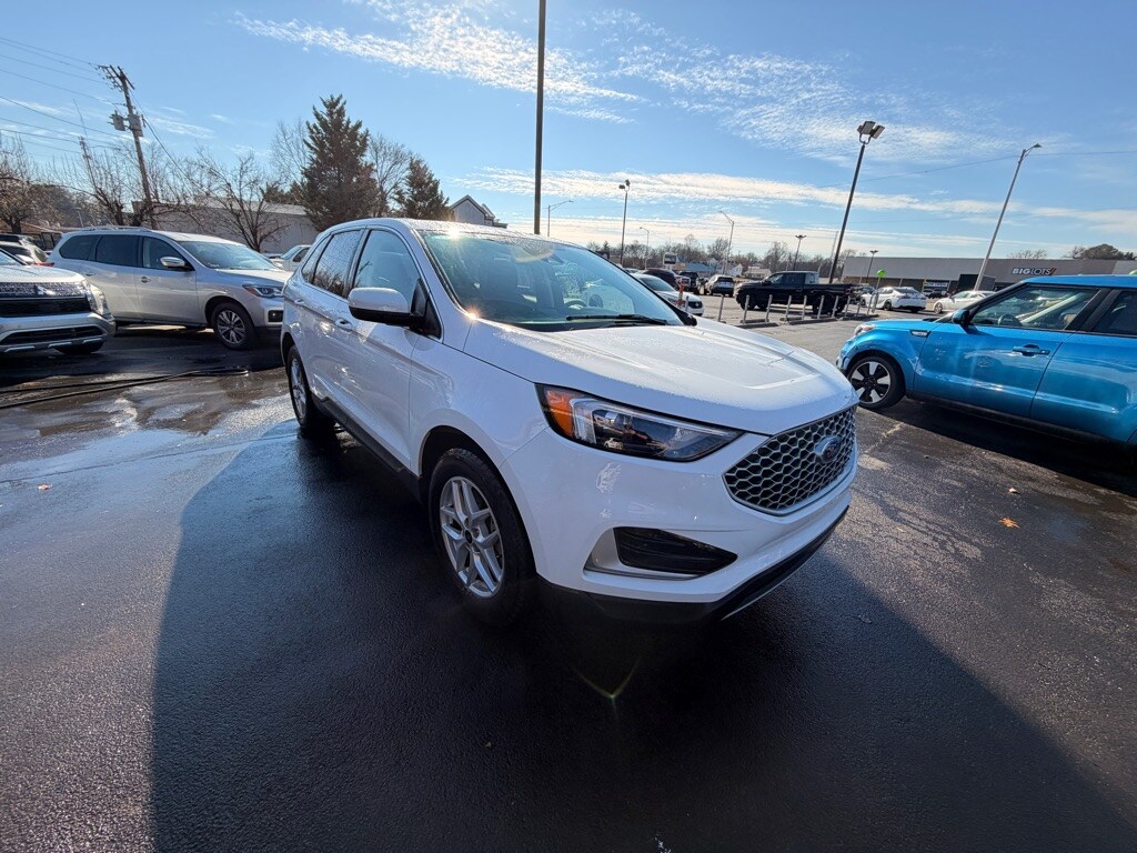 Used 2024 Ford Edge SEL SUV