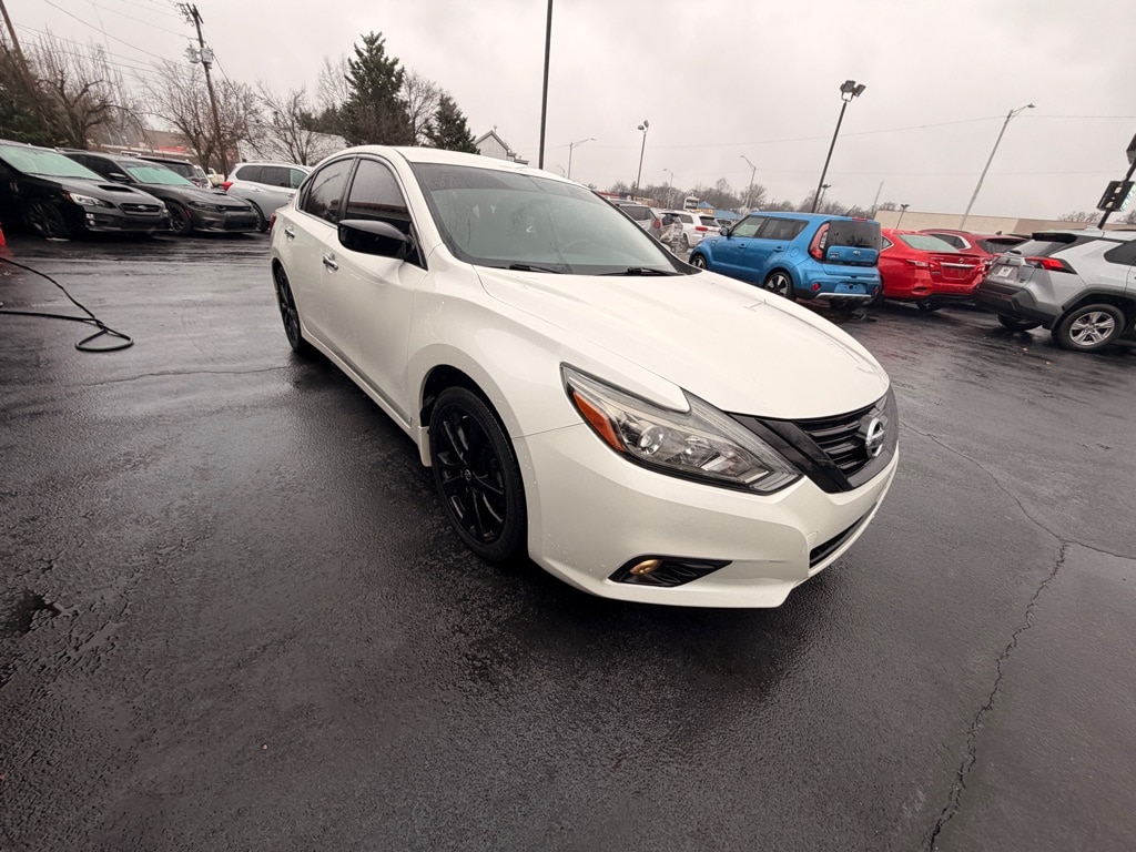 Used 2018 Nissan Altima SR Nightshade Sedan