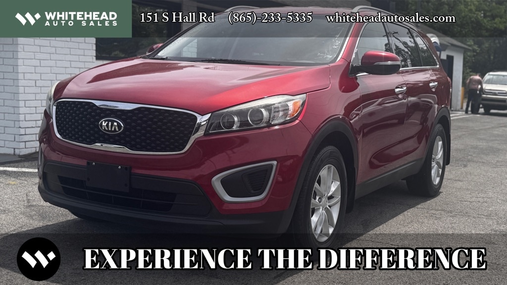 2017 Kia Sorento LX AT's photo
