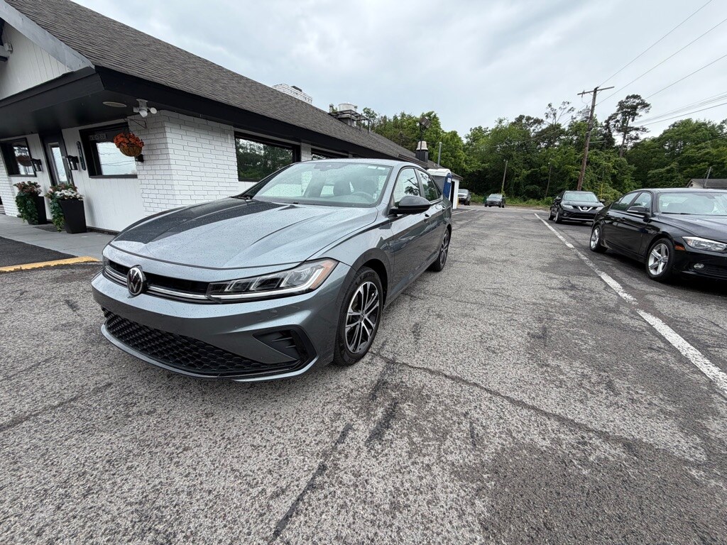 Used 2025 Volkswagen Jetta Sport Sedan