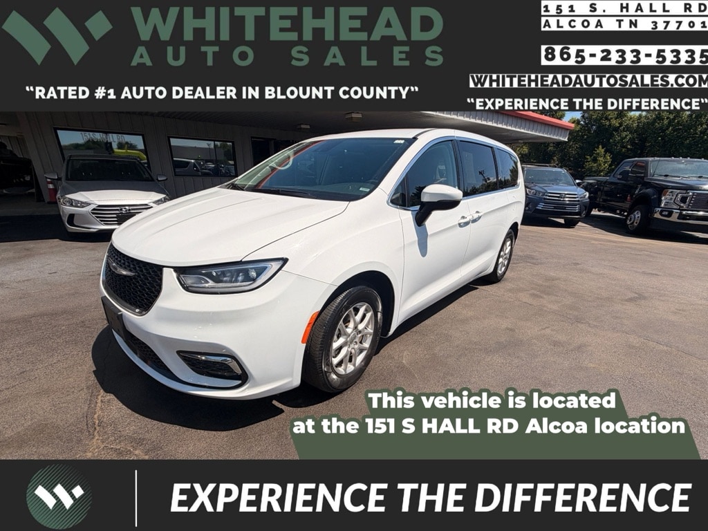 Used 2023 Chrysler Pacifica Touring L Van