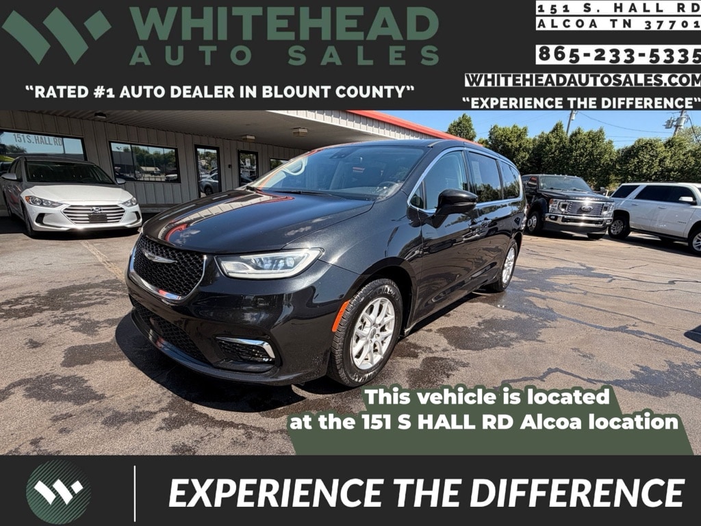 Used 2023 Chrysler Pacifica Touring L Van