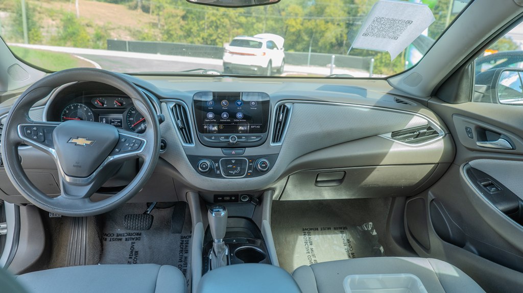 2019 Chevrolet Malibu 1LS - Photo 10
