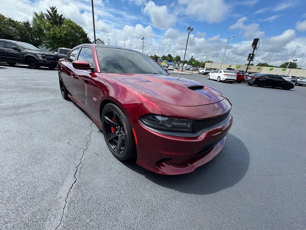 2018 Dodge Charger SRT8 392 photo 2