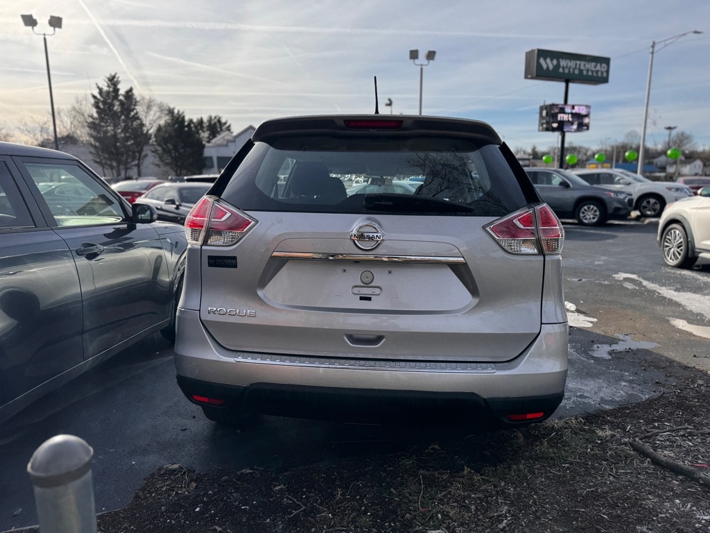 Used 2015 Nissan Rogue S SUV
