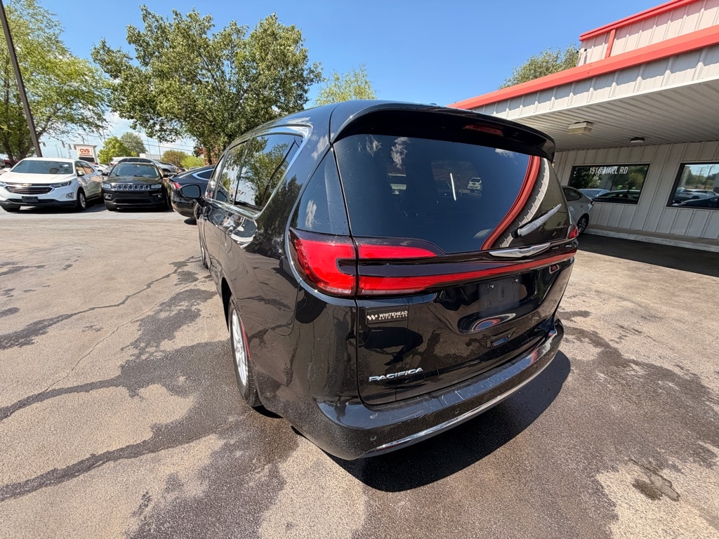 Used 2023 Chrysler Pacifica Touring L Van