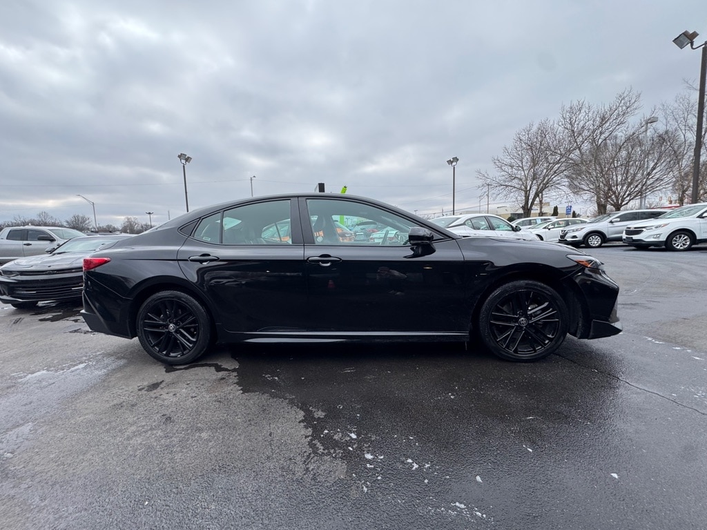 Used 2025 Toyota Camry se Sedan