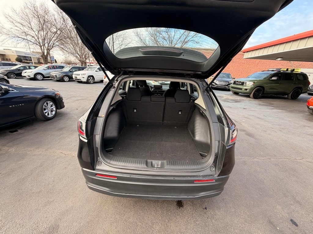 Used 2025 Honda HR-V LX SUV