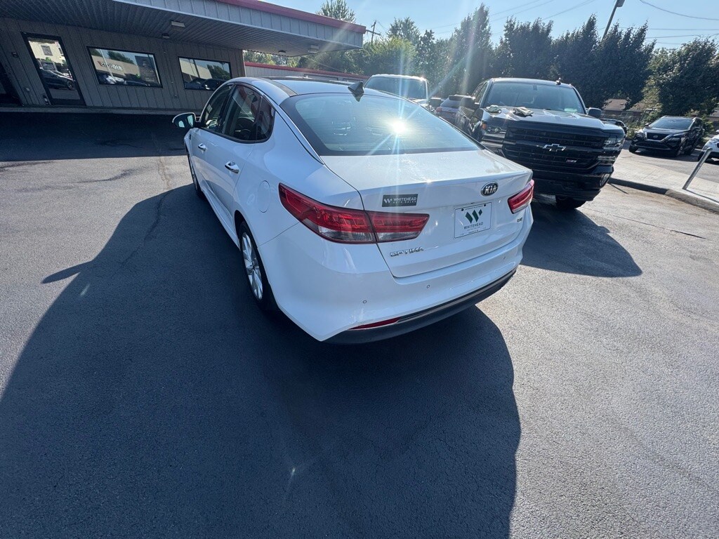 2018 Kia Optima EX photo 4