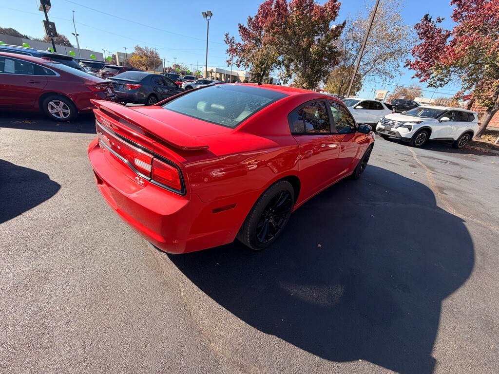 2014 Dodge Charger R/T photo 3