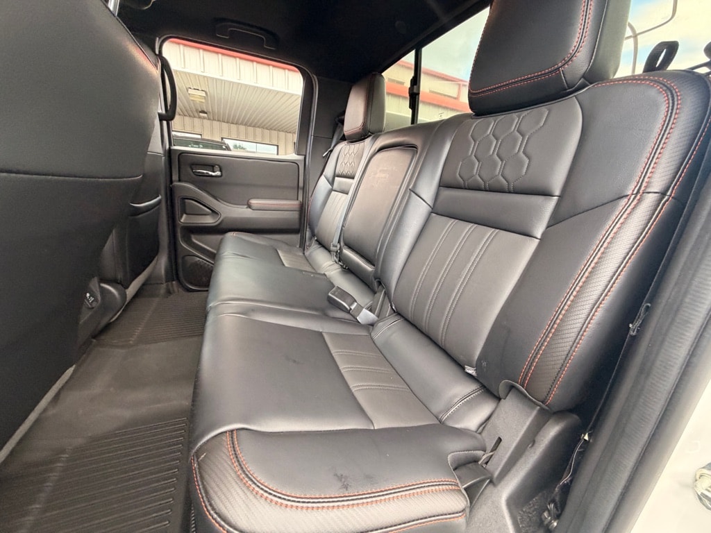 2023 Nissan Frontier PRO-4X - Photo 7