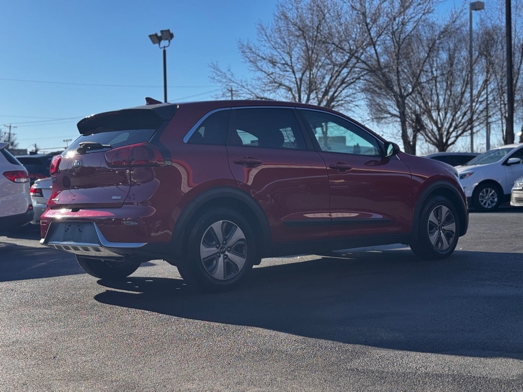 Used 2019 Kia Niro fe Hybrid SUV