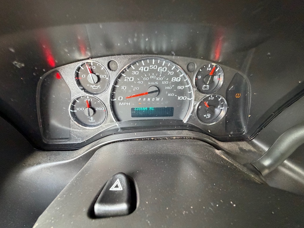 2020 Chevrolet Express Cargo Work Van - Photo 14
