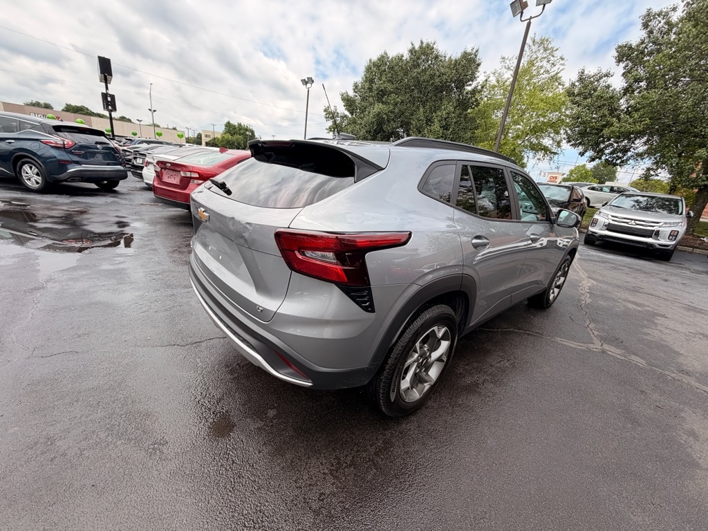 Used 2025 Chevrolet Trax 1LT SUV