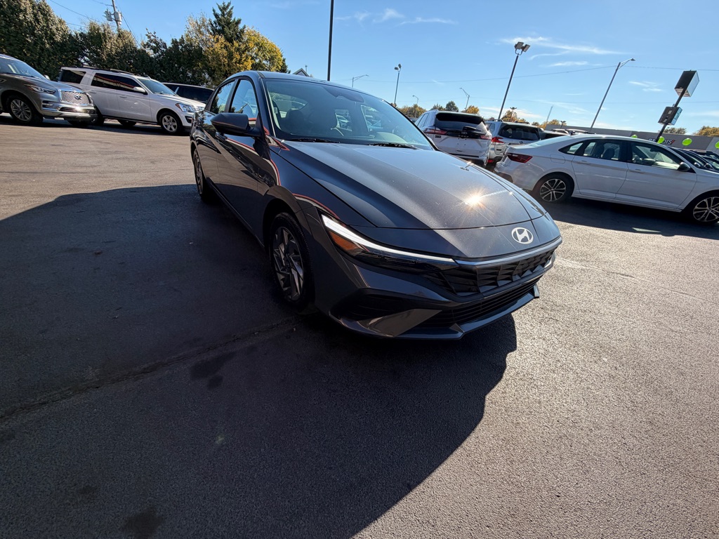 Used 2026 Hyundai Elantra Blue Sedan