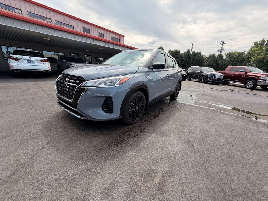 Used 2021 Nissan Kicks SV Hatchback