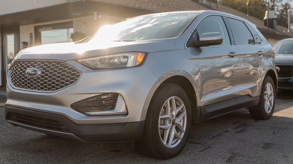 Used 2024 Ford Edge SEL SUV