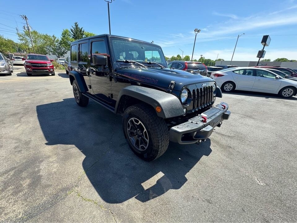 2016 Jeep Wrangler Rubicon photo 2