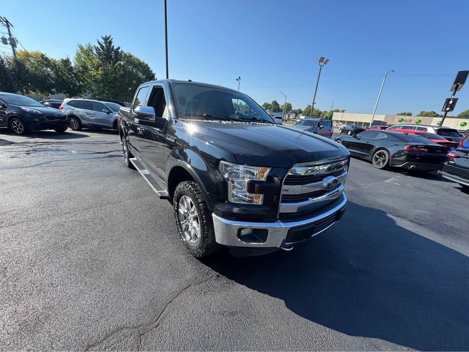 2017 Ford F-150 photo 2