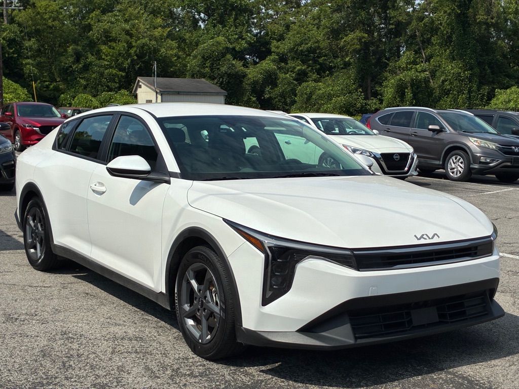 Used 2025 Kia K4 LX Sedan