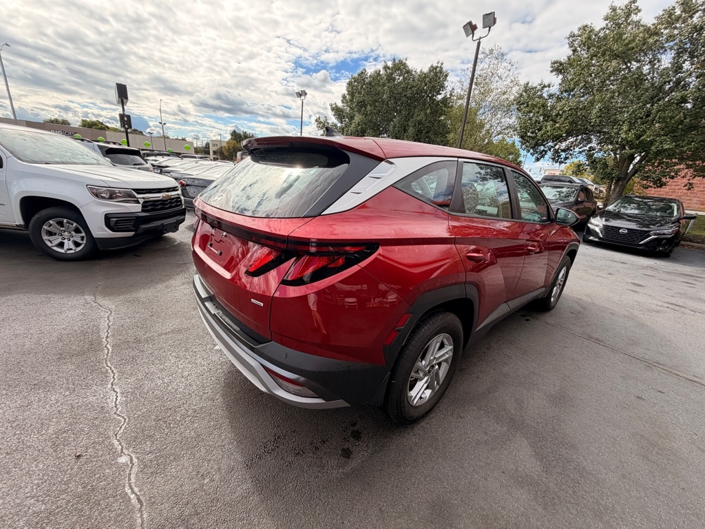 Used 2026 Hyundai Tucson SE SUV