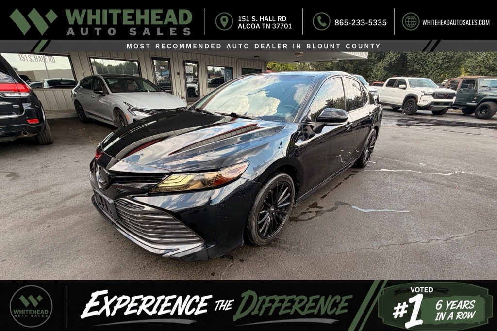 Used 2019 Toyota Camry Hybrid Sedan