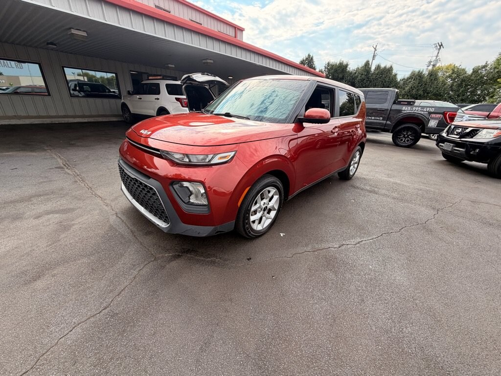 Used 2022 Kia Soul LX Hatchback