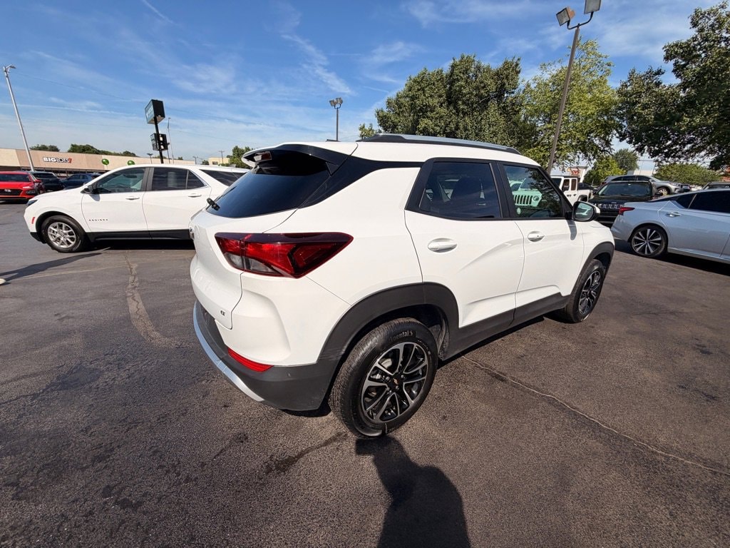 Used 2025 Chevrolet Trailblazer LT SUV