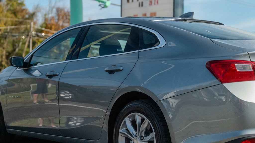 2024 Chevrolet Malibu 1LT photo 3