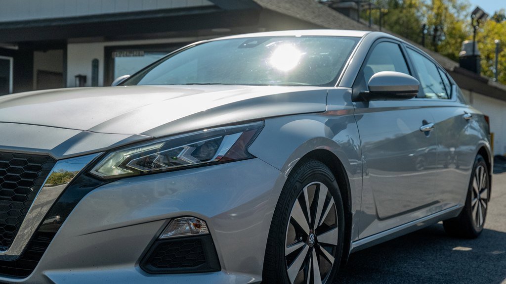 2022 Nissan Altima 2.5 SV photo 2