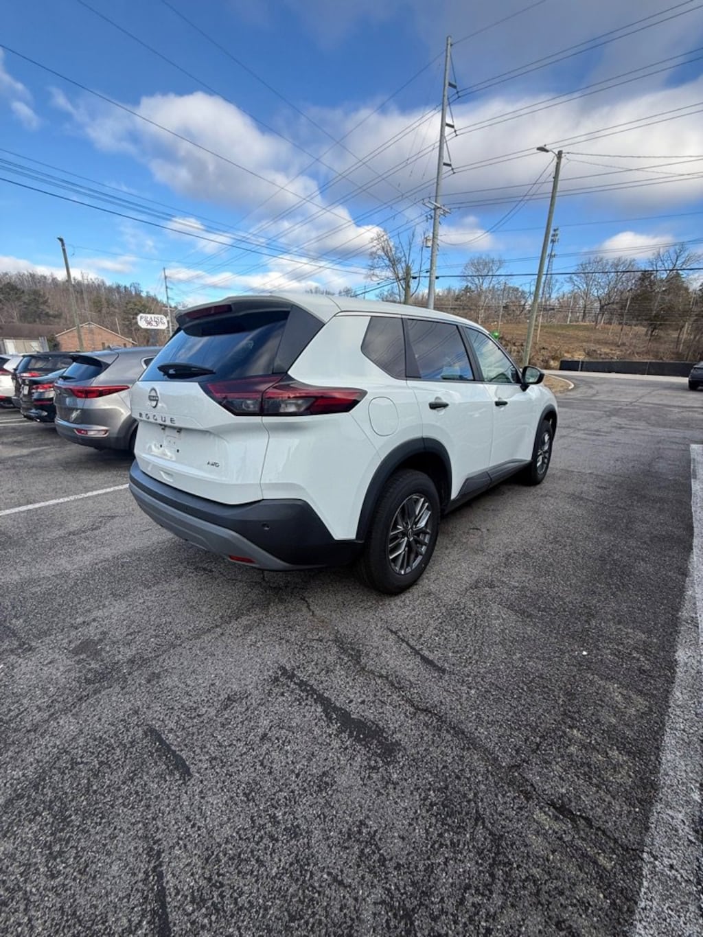 Used 2023 Nissan Rogue S SUV