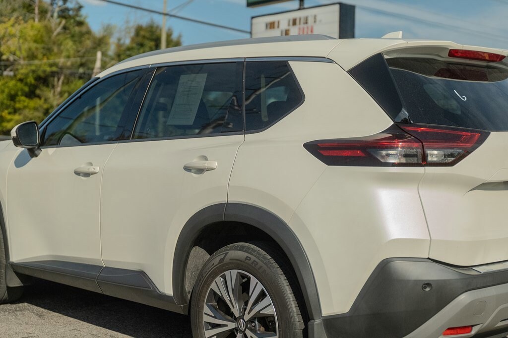 Used 2021 Nissan Rogue SV SUV