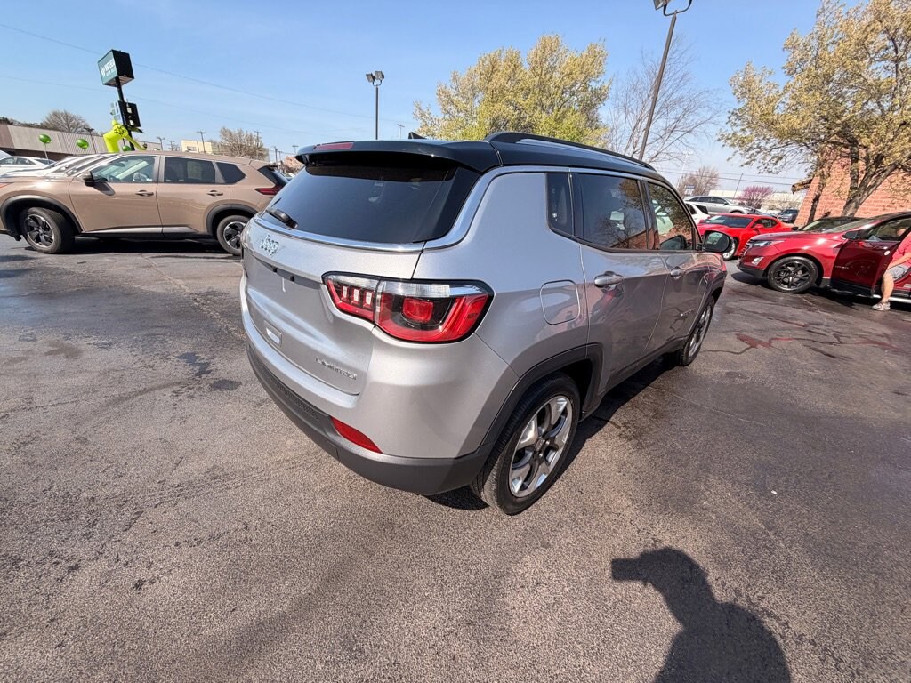 Used 2019 Jeep Compass Limited FWD SUV