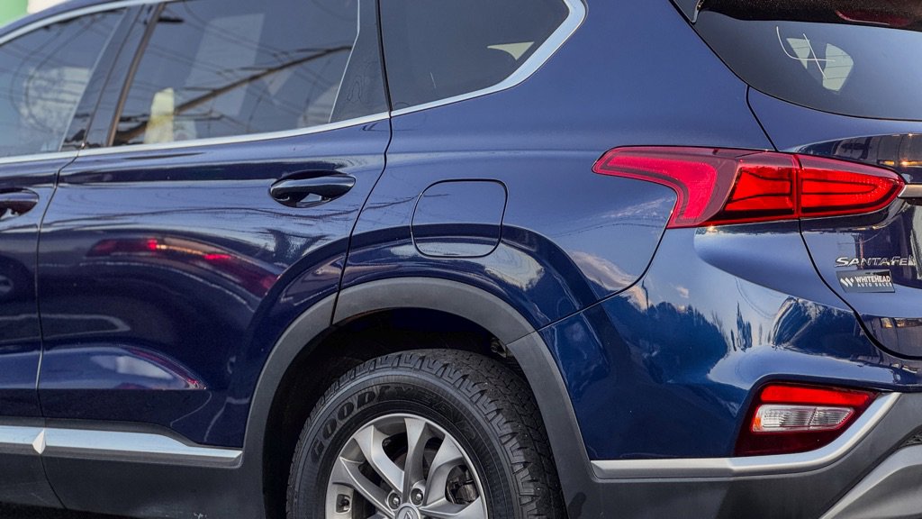 2020 Hyundai Santa Fe SEL photo 4