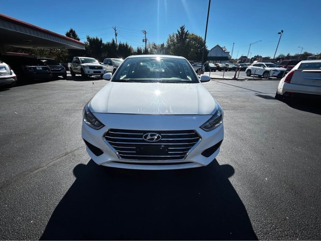 Used 2020 Hyundai Accent SE Sedan