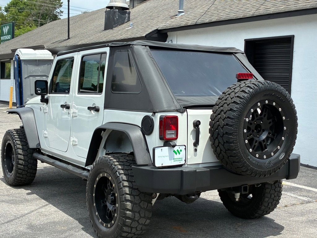 Used 2010 Jeep Wrangler Unlimited Sport SUV