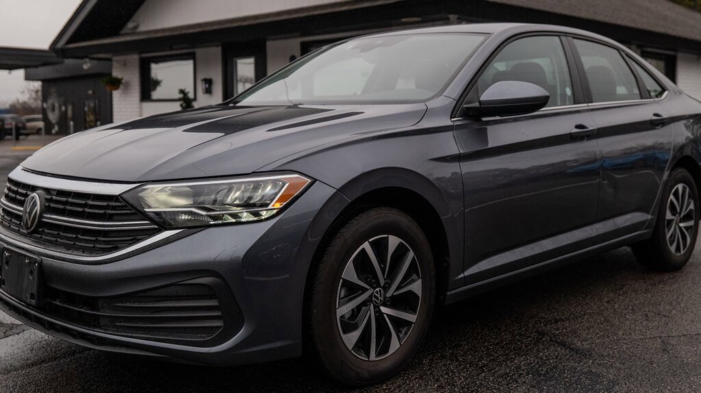 Used 2024 Volkswagen Jetta 1.5T S Sedan