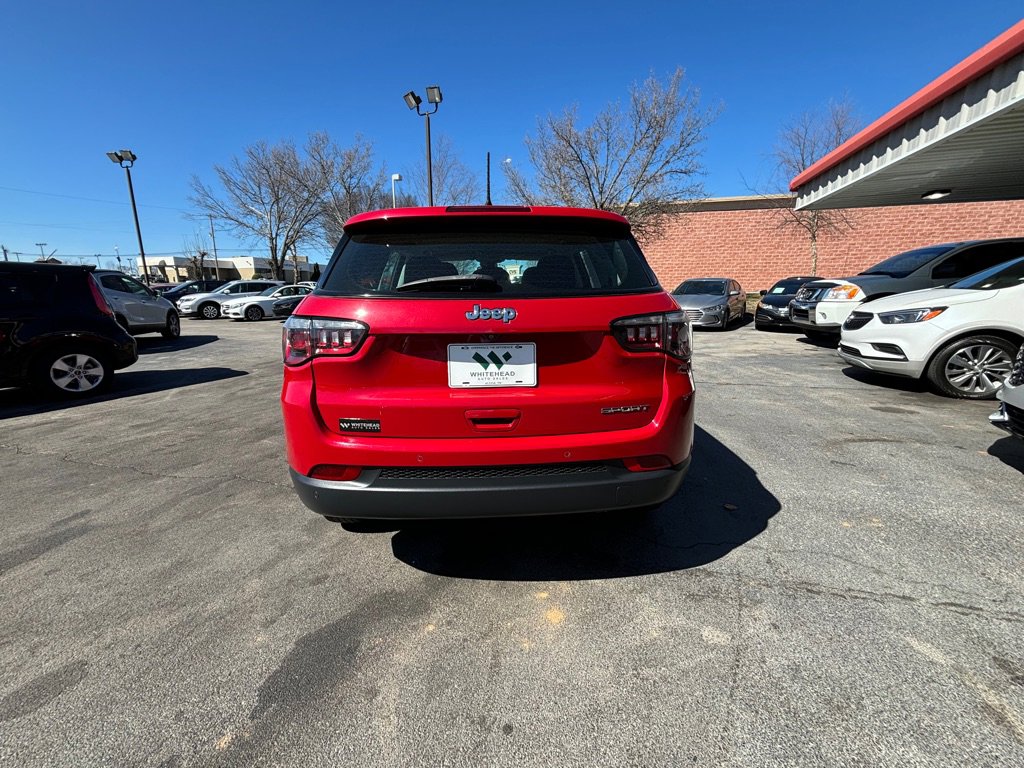 2020 Jeep Compass Sport photo 4