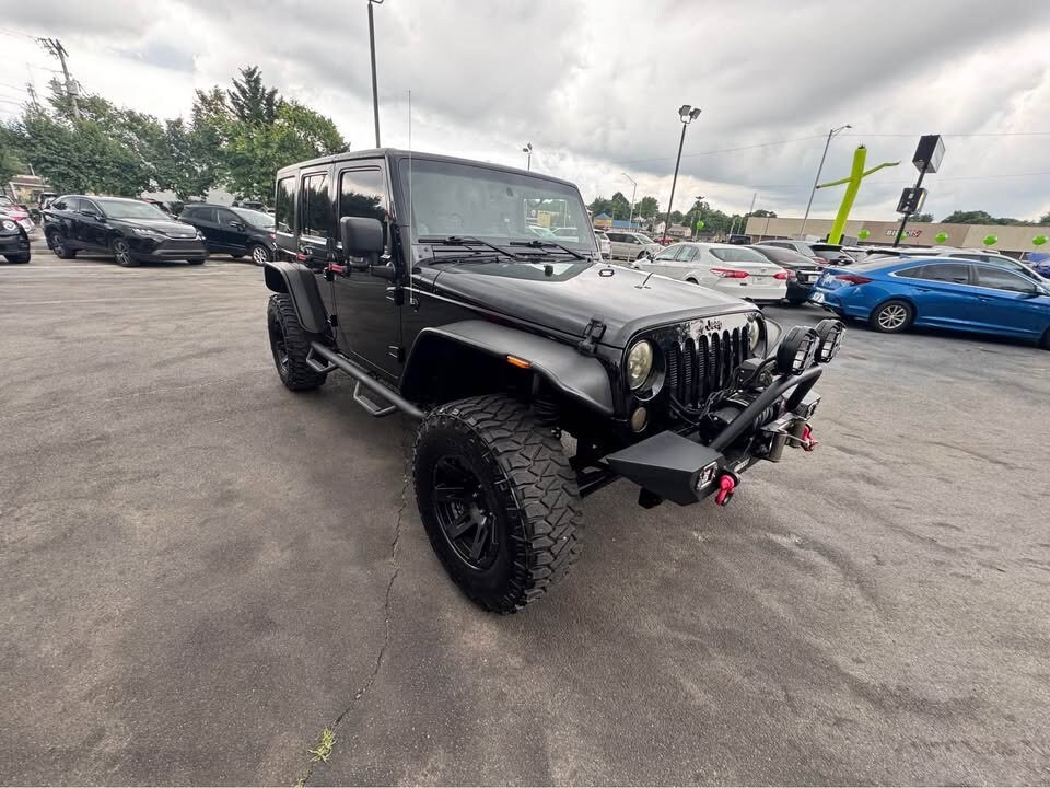2014 Jeep Wrangler Unlimited Sport photo 2