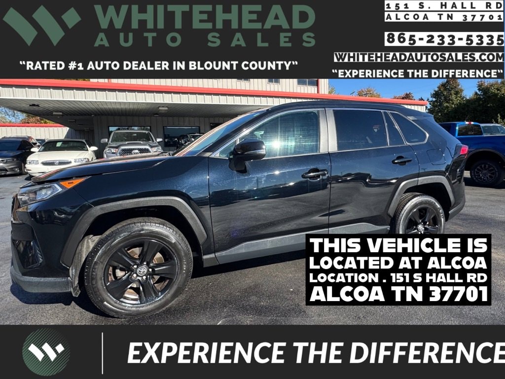 2021 Toyota RAV4 XLE's photo