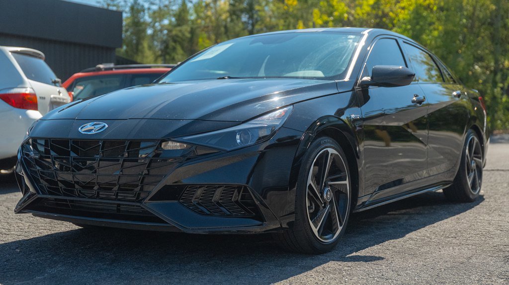 2023 Hyundai Elantra N Line photo 2