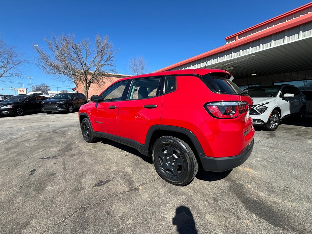 2020 Jeep Compass Sport photo 3